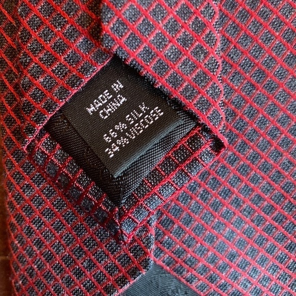 🍁SALE🍁CALVIN KLEIN Burgundy Silk Blend Necktie - Picture 6 of 8